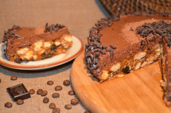 Десерт с печеньем Савоярди