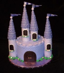 Красивый торт сказочный Замок