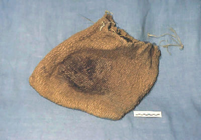 Доисторическая сумка из крученной травы